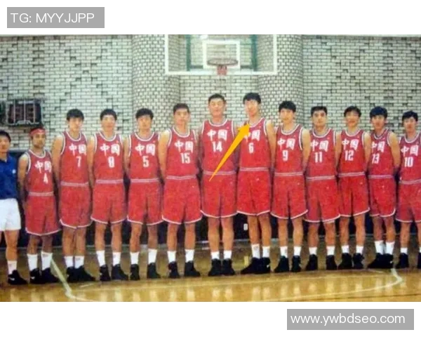 王治郅与姚明的巅峰对决回顾两位篮球巨星的传奇时刻与精彩瞬间