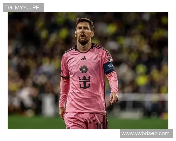 梅西在绿茵场上展现足球天赋的精彩瞬间图片合集